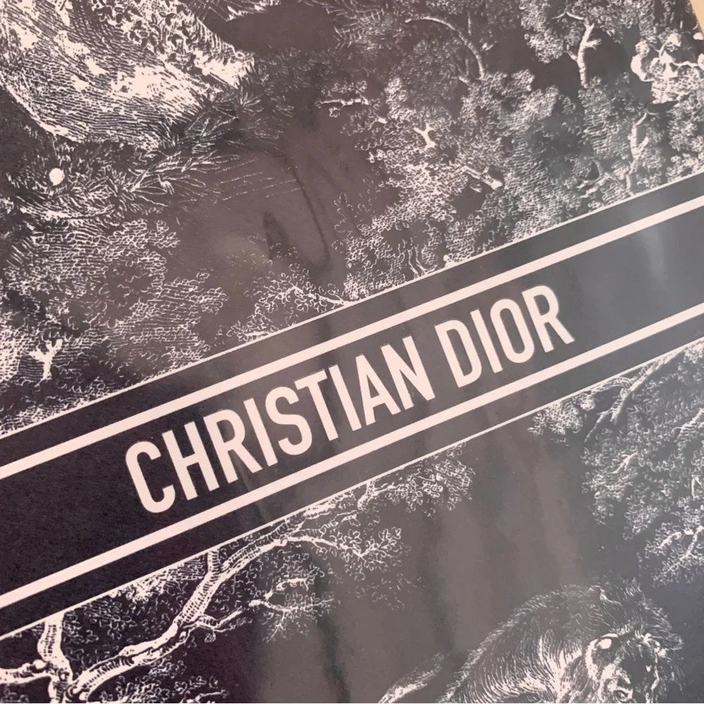 Hold Christian Dior hardcover notebook France
